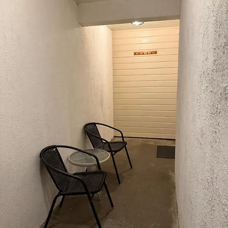 Sokkelleilighet Grindheim